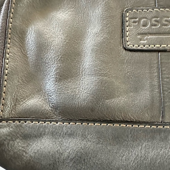 FOSSIL CROSSTOWN GREY LEATHER ORGANIZER CROSSBODY PURSE - Picture 14 of 15